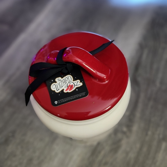 Rae Dunn Wizard of Oz Cookie Jar - Picture 2 of 2